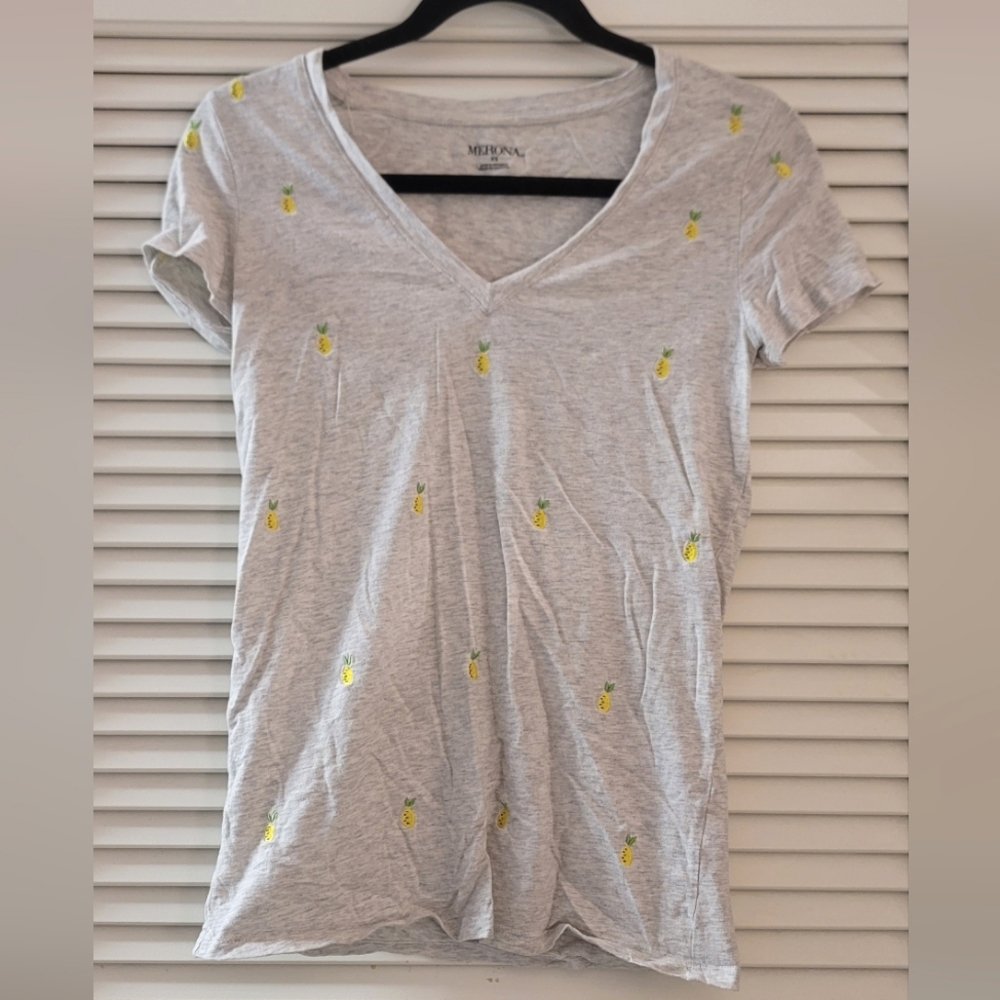 Merona Gray Tee with Yellow Pineapple Print